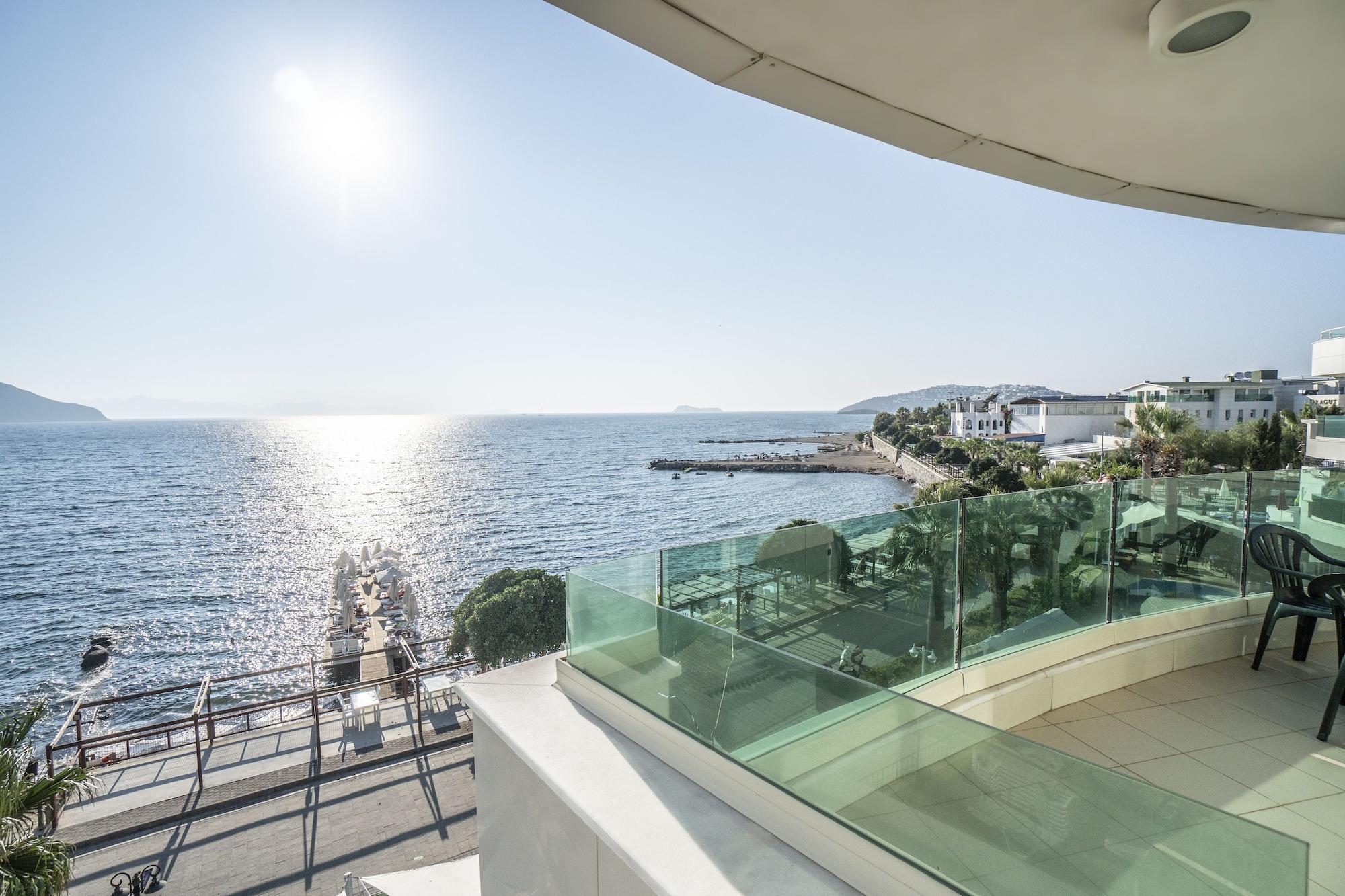Dragut Point South Hotel Тургутрейс Экстерьер фото