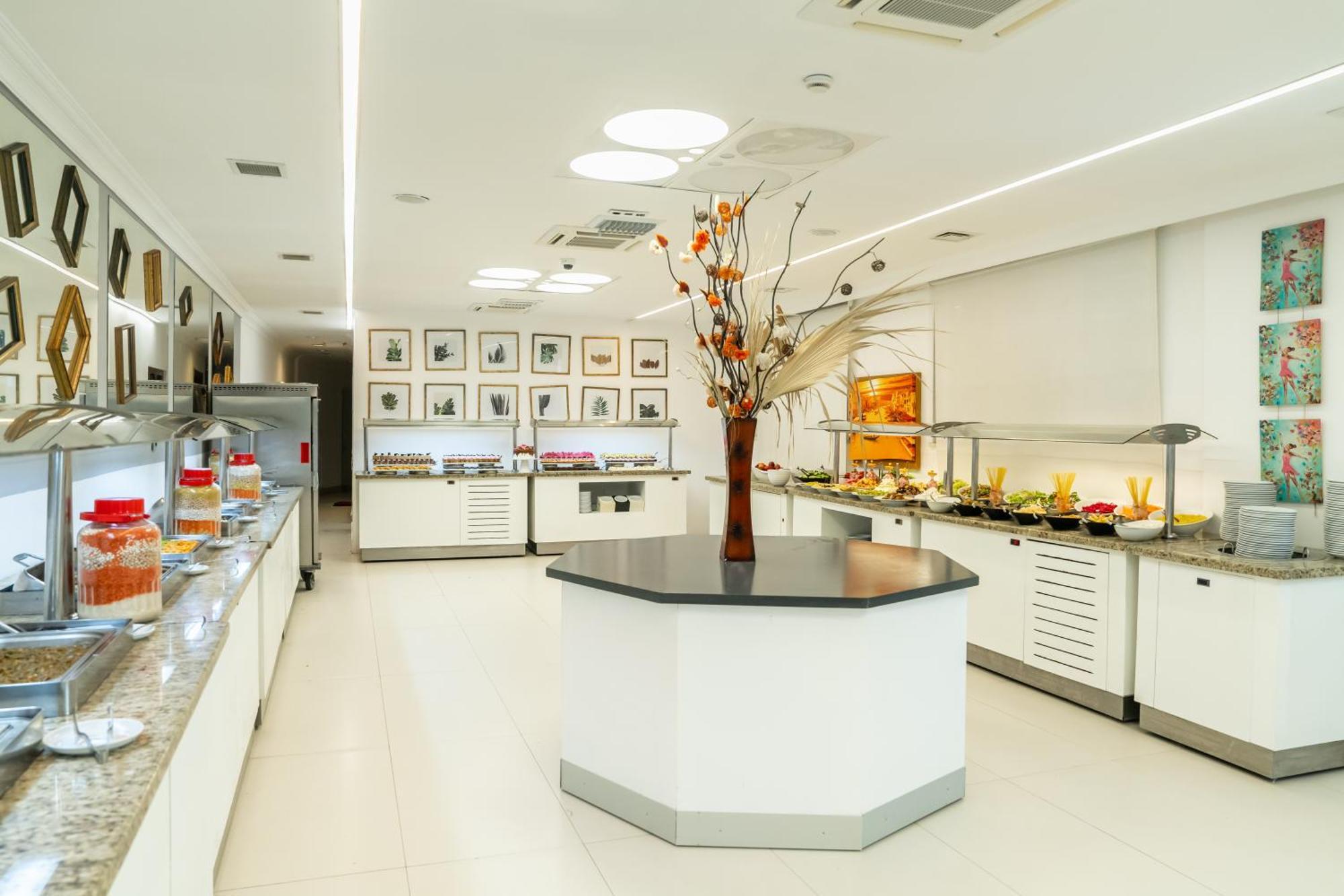 Dragut Point South Hotel Тургутрейс Экстерьер фото